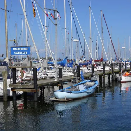 Mit Balkon Und Schleiblick