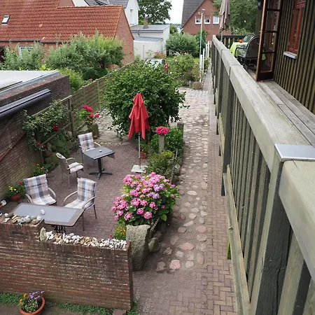 Apartment Mit Balkon Und Schleiblick