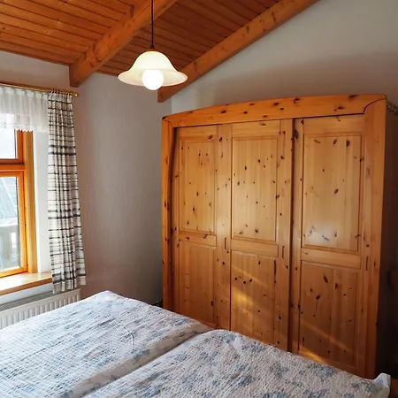 Mit Balkon Und Schleiblick *