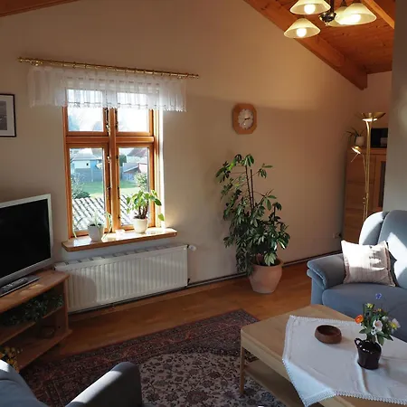 Mit Balkon Und Schleiblick Apartment